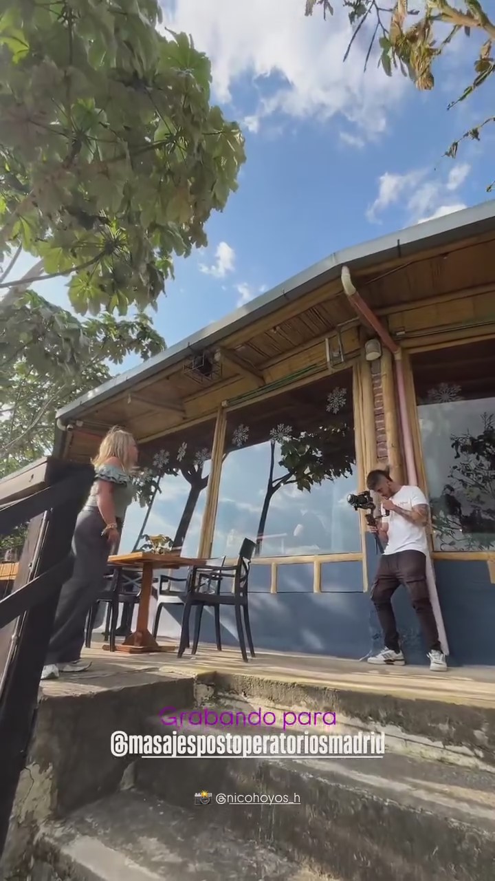 Image gallery marquee