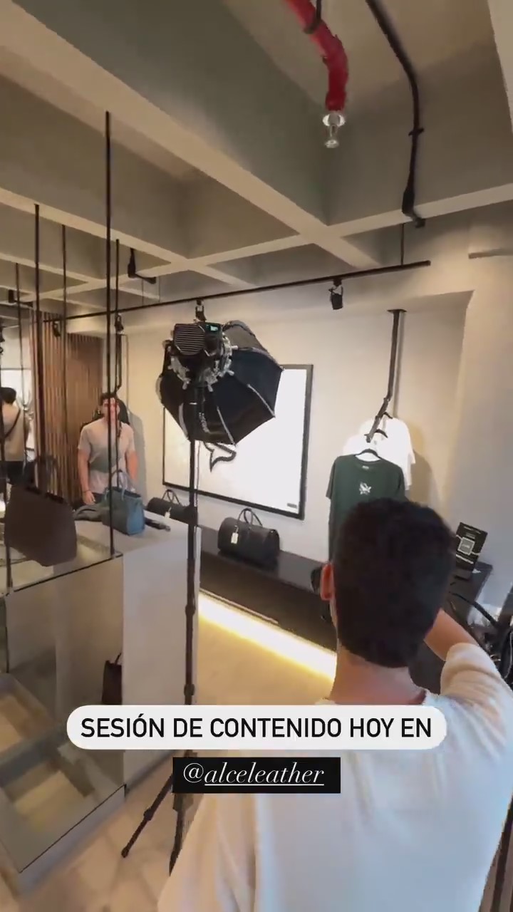 Image gallery marquee